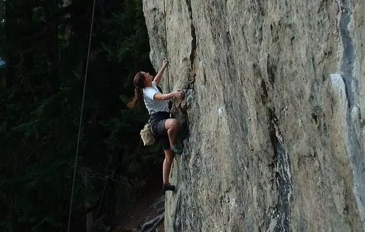 Rock climbing spots in Vancouver Sea to Sky